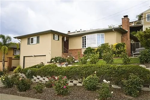2200 Alameda De Las Pulgas photo 1