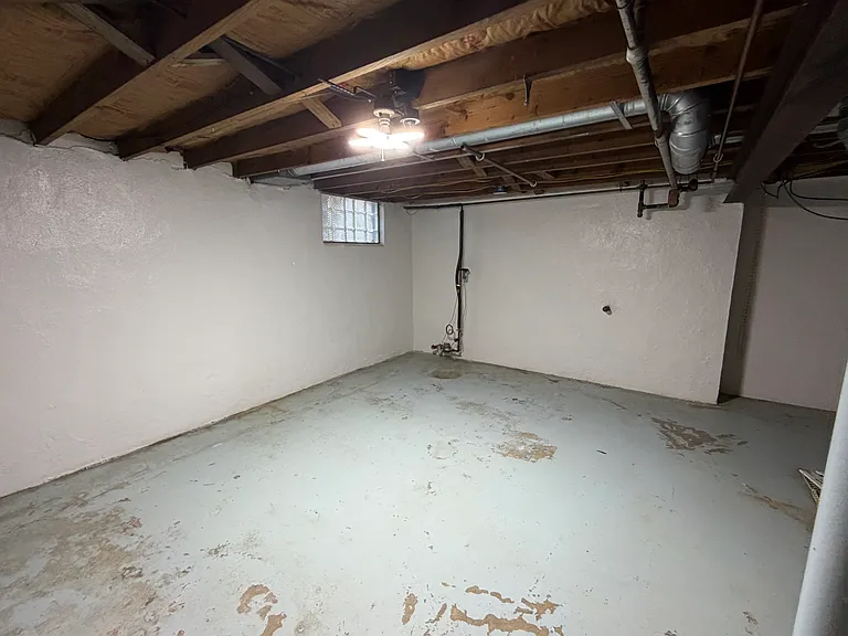 1905 Coventry Rd — Photo 14