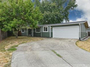 149 N Buchanan Ave, Eagle Point, OR 97524