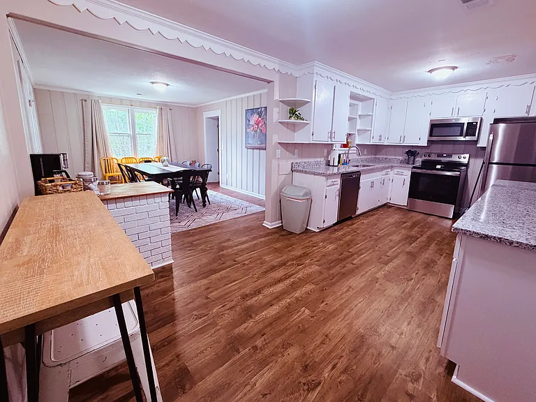 416 Poplar St — Photo 65
