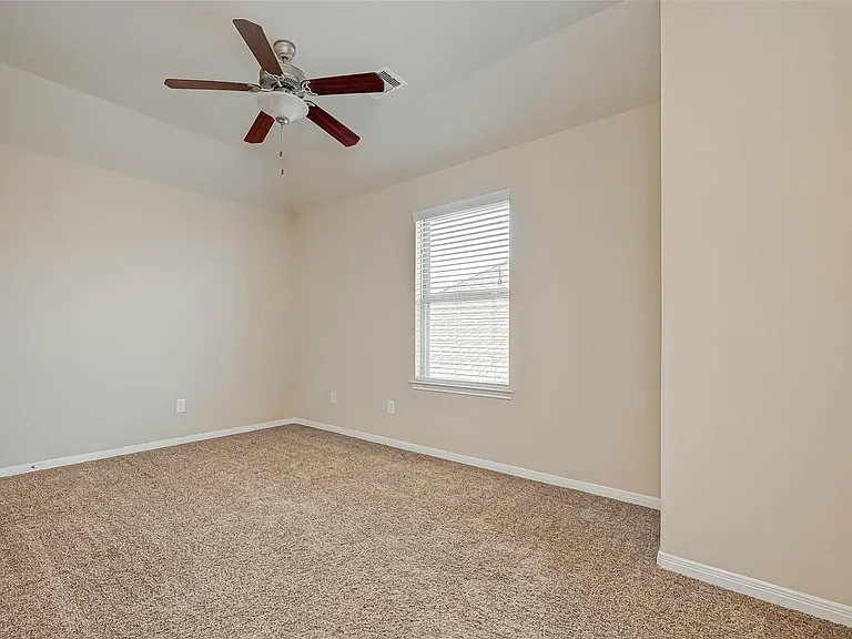 5340 Pointe Spring Xing — Photo 27