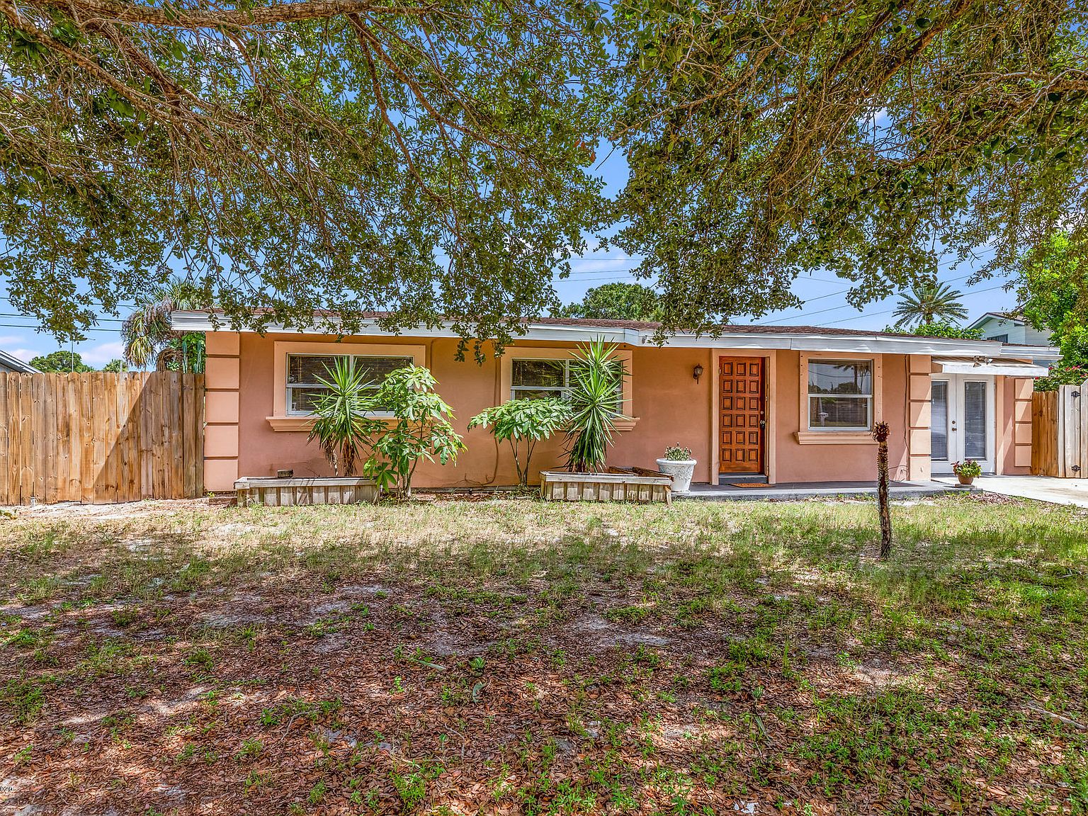 2340 Port Malabar Blvd Ne Palm Bay Fl 32905 Mls 878924 Zillow