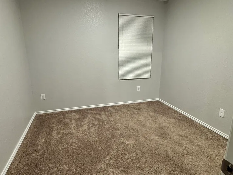 6855 Burgess Rdg — Photo 16