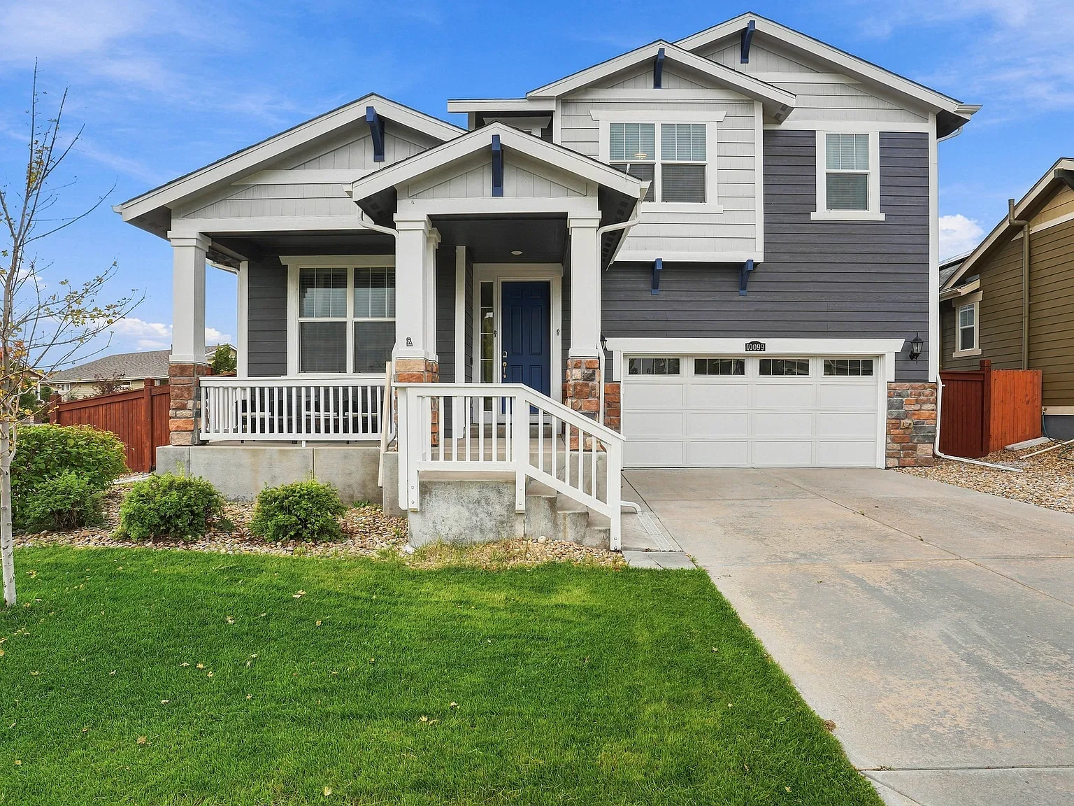 5 bed, 4.5 bath, 4450 sqft, $4,150 — Photo 1