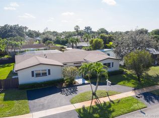 10800 NW 20th St, Pembroke Pines, FL 33026
