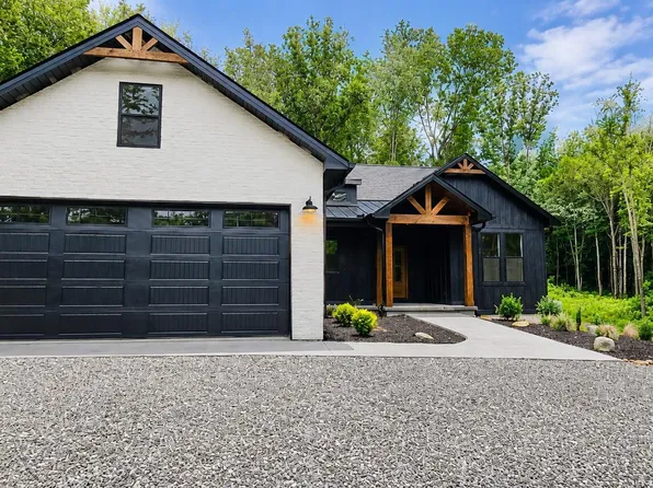 908 Evelyn Private Rd, Huntsville, TN 37756