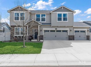 967 W Blue Downs St, Meridian, ID 83642
