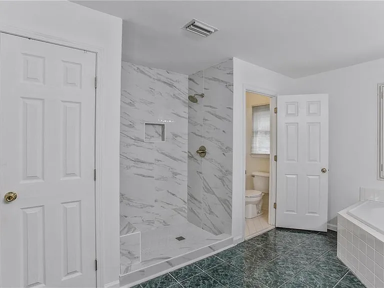 16 Ancient Oak Ct NE — Photo 41