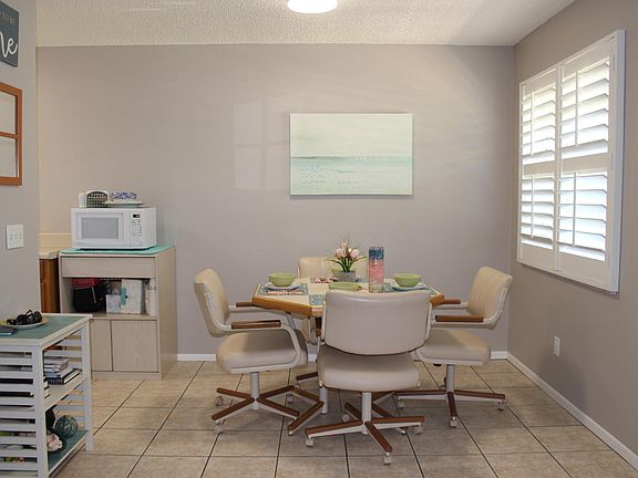 5th image of 30 Lake Vista Trl APT 205