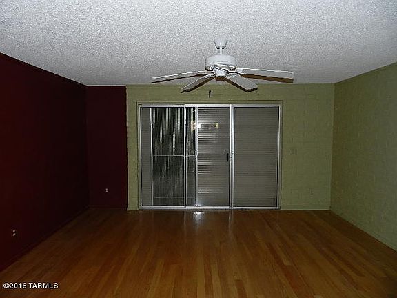 5th image of 2875 N Tucson Blvd APT 59