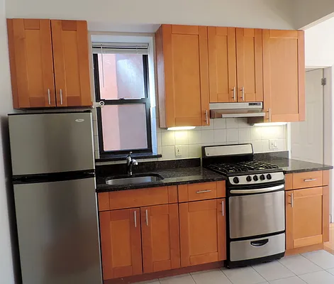 Rented by J Misrahi Realty Corp | media 4