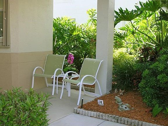 2nd image of 402 Auburn Lakes Cir #402