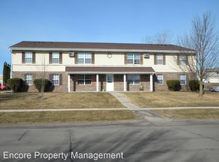2216 Sylvan Way #9570470, West Bend, WI 53095
