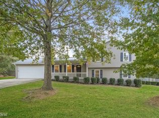 2655 Suncrest Dr, Buford, GA 30519