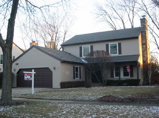 3 Debill Ct, Vernon Hills, IL