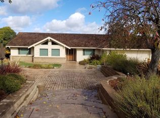 18790 Ranchito Del Rio Dr, Salinas, CA 93908