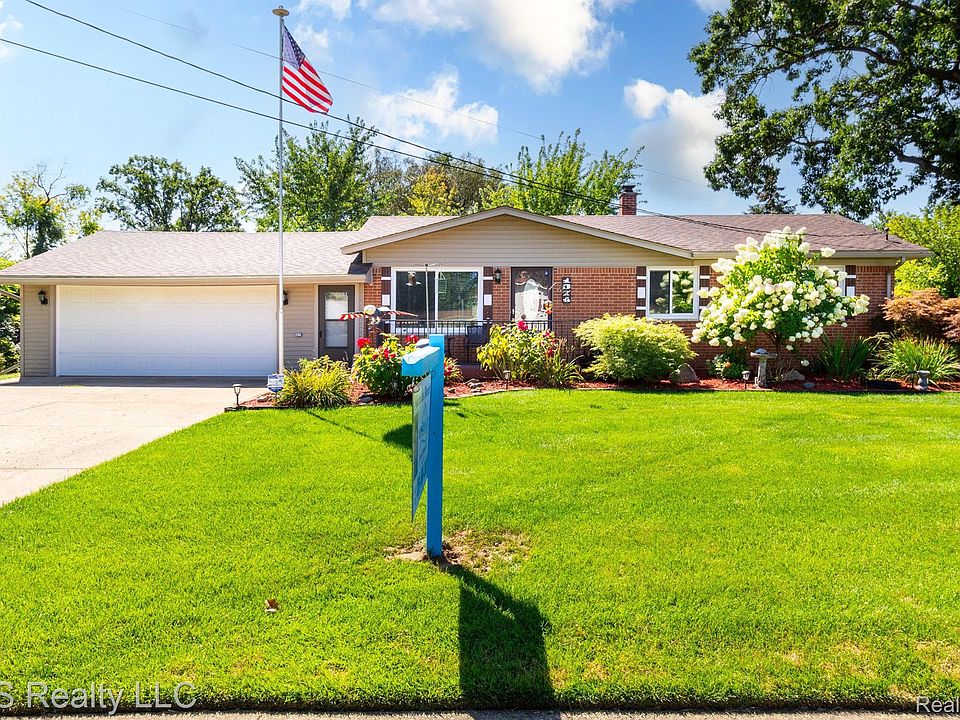 1st image of 1374 Nancywood Dr