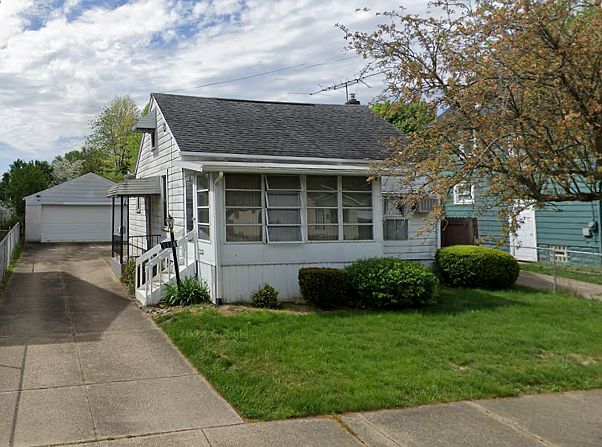 1st image of 1110 Welton Ave
