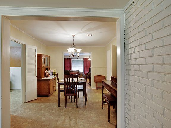 5th image of 113 Dolby St