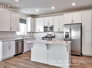 2137 W 2170 S, Woods Cross, UT 84087