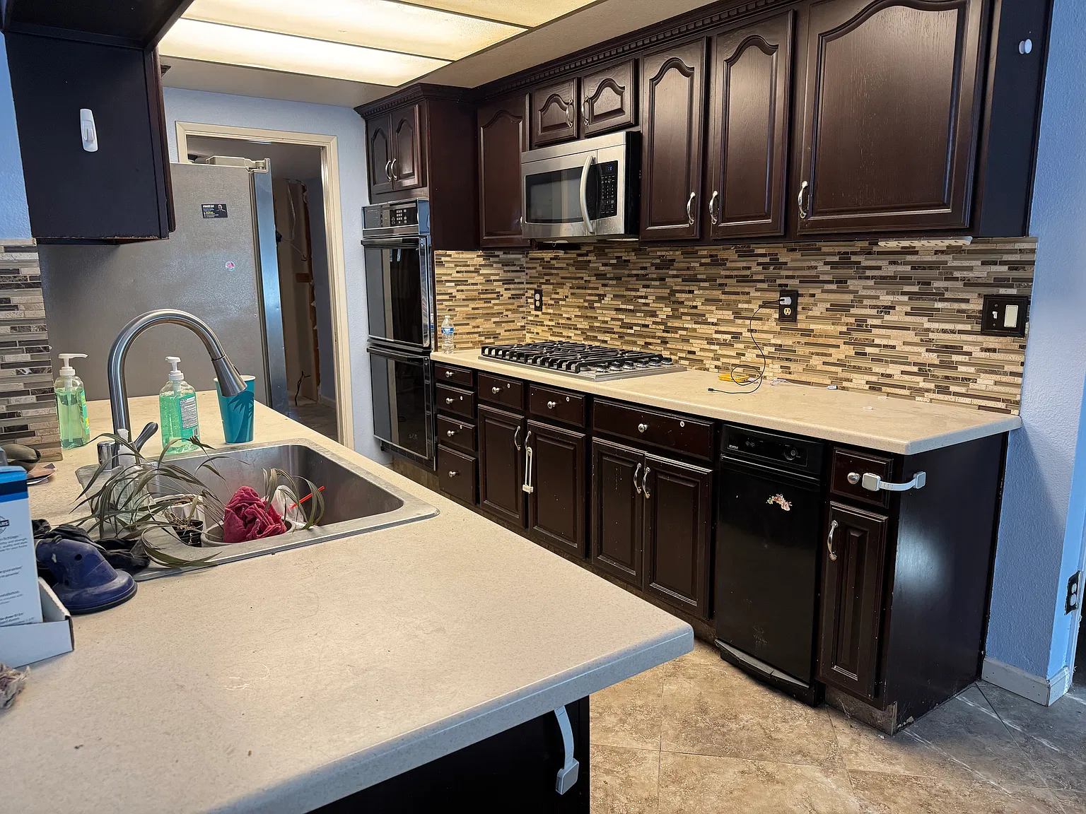3320 Royalton Ave — Photo 2