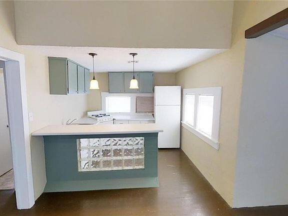 4th image of 201 S Duncan St Unit A-b