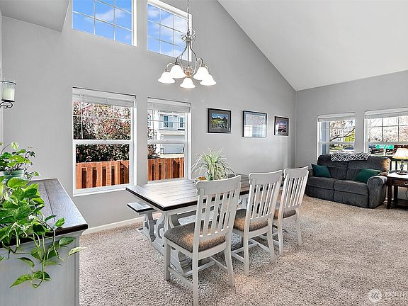 4th image of 16006 23rd Street E