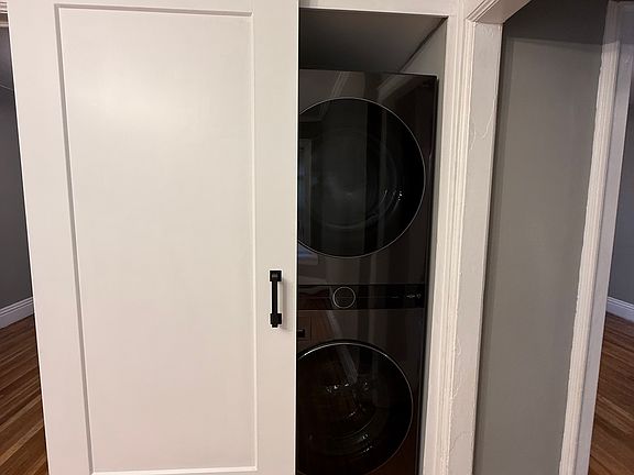5th image of 567 Bird Ave #2