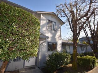 117 Elbridge Ave APT E, Cloverdale, CA 95425