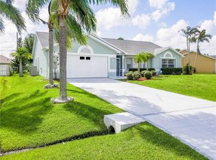 3402 SE Bevil Ave, Port Saint Lucie, FL 34984