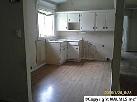 2nd image of 706 Mastin Lake Rd NW