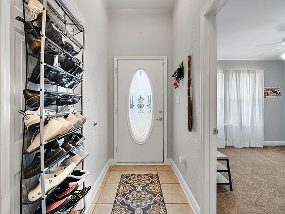 2nd image of 4251 Weatherby Ct