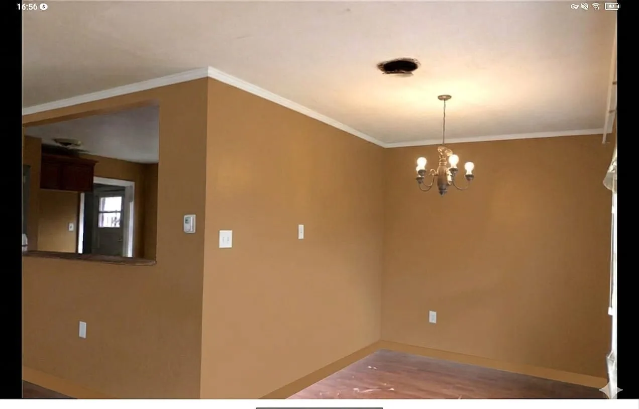 3 bed, 1380 sqft, $1,640 — Photo 2