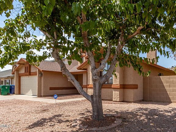 4th image of 5038 E DALLAS Street