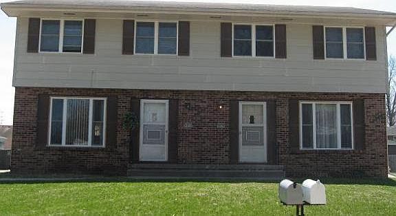 Quiet cup de sac street, no thru traffic.