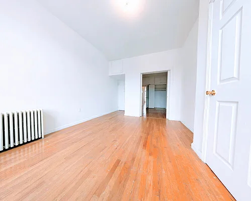 Rented by Union Square Property Management | media 8