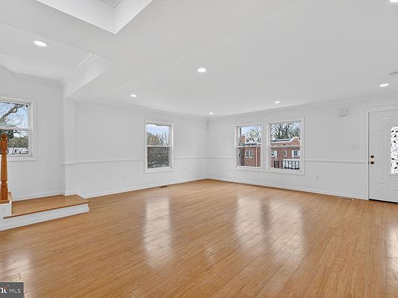 4th image of 1242 Anacostia Rd SE