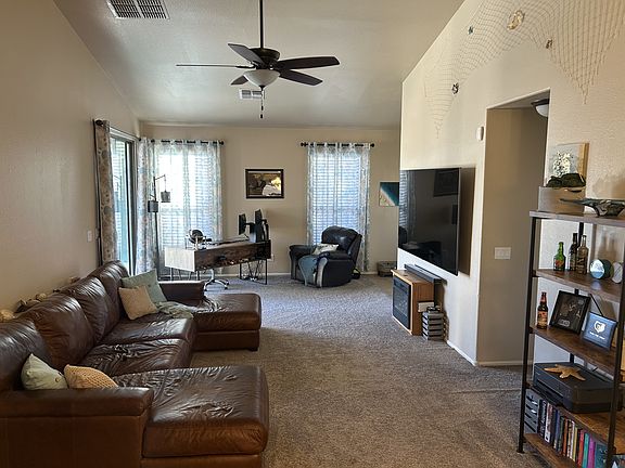 3rd image of 42446 W Chambers Dr