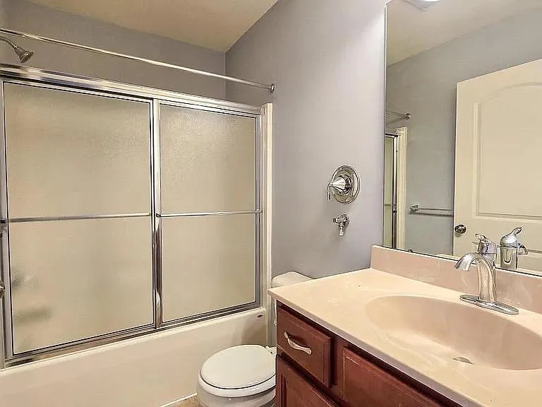 6419 Creekbend Dr #77 — Photo 32