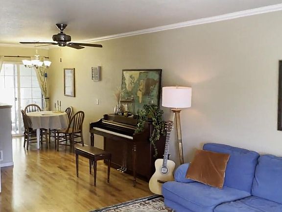 Main level (with previous owner's furniture)