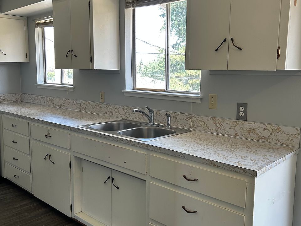 1st image of 604 Terry St #1