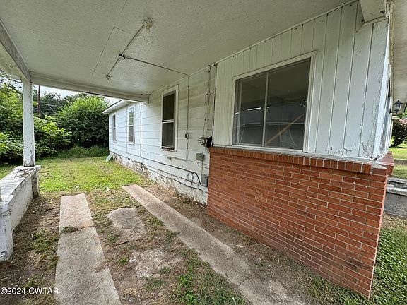 2nd image of 433 N Fowlkes Ave