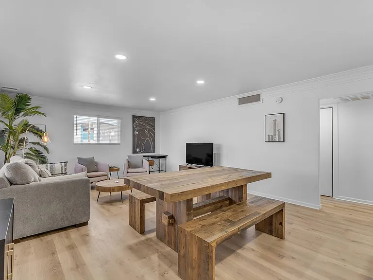 6943 E Granada Rd — Photo 3