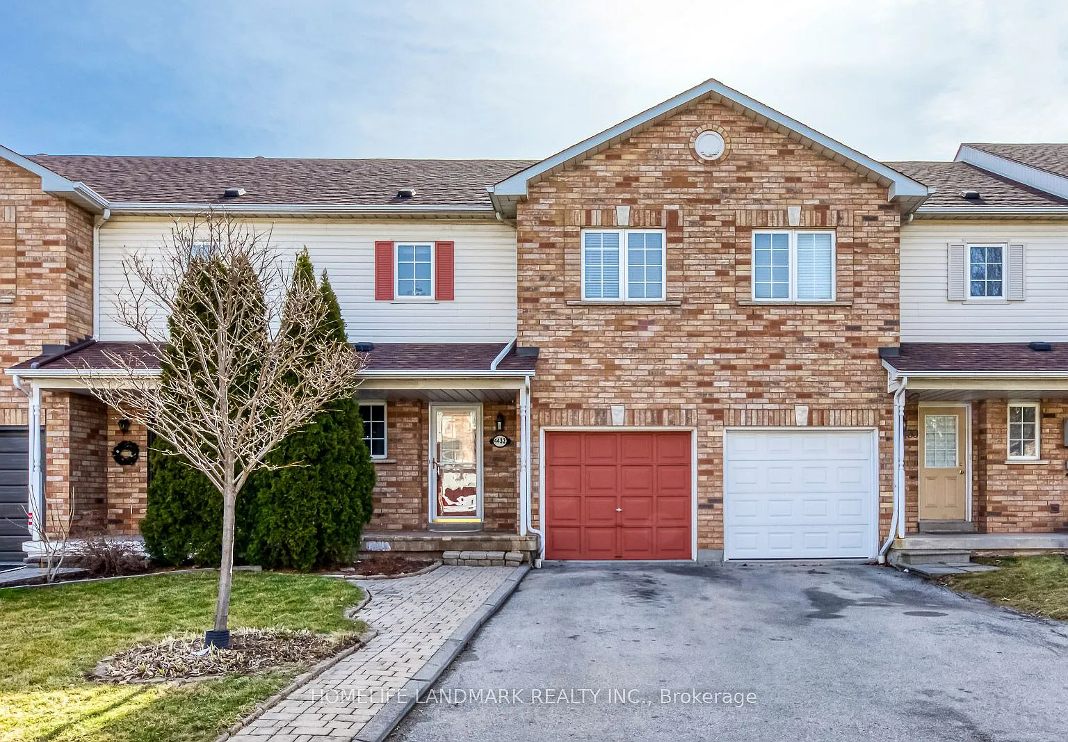 3 bed, $3,490 — Photo 1