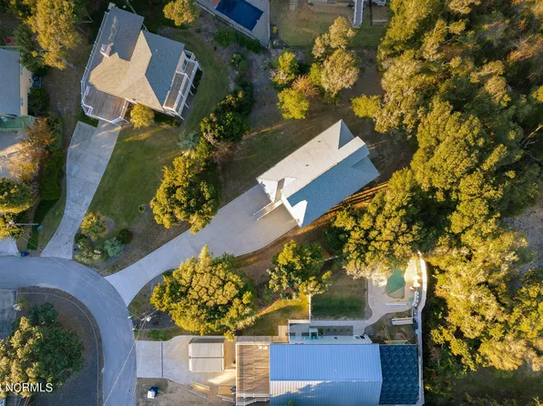 112 Periwinkle Drive, Emerald Isle, NC 28594