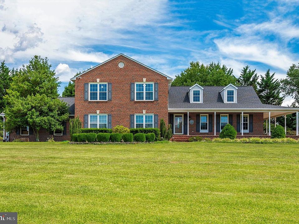 1st image of 5745 Stoney Creek Ct