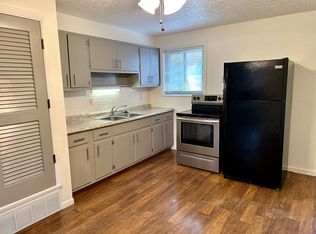 160 N Oregon St APT D, Johnstown, OH