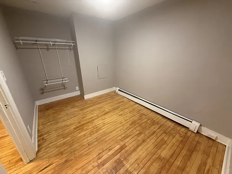 455-457 Post Ave #2 — Photo 7