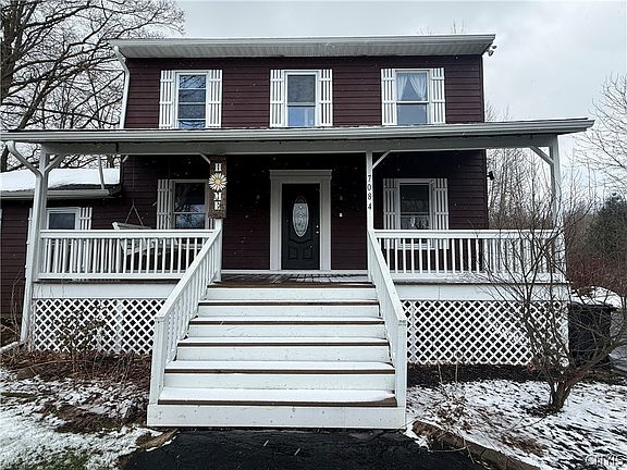 2nd image of 7084 Island Rd