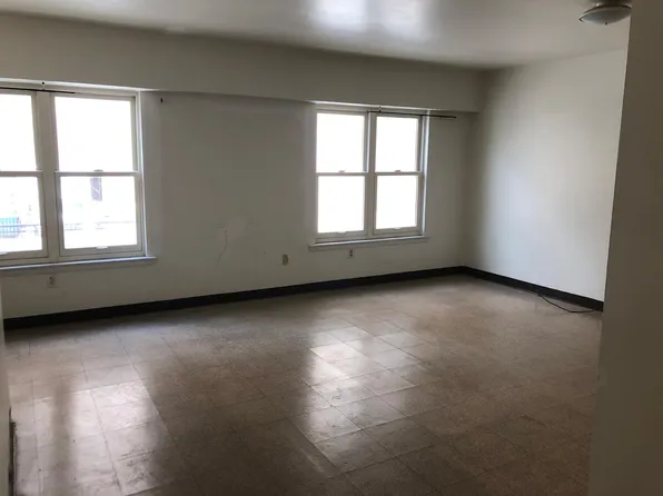 (undisclosed Address), Philadelphia, PA 19107